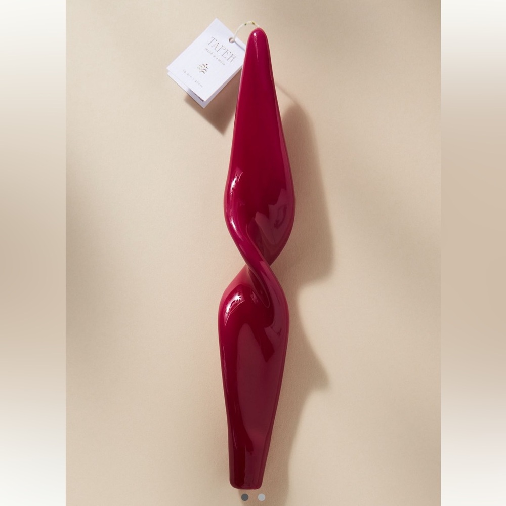 BNIB Anthropologie Glossy Twist Taper Candle in Fuchsia / Wine Red